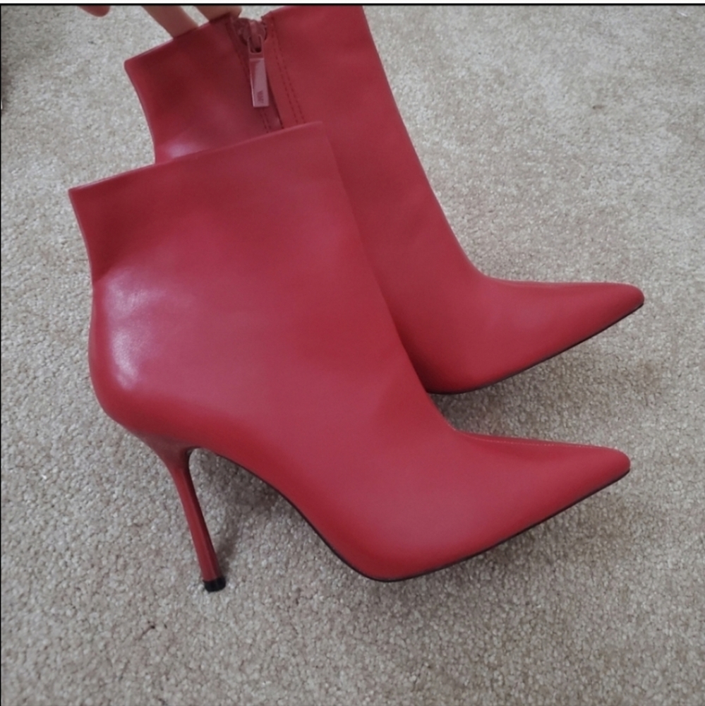 Zara Pointed Toe Heeled Ankle Red Boots Size 6 - Picture 11 of 13